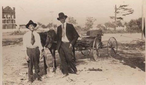 Family Photos of Guntersville, Marshall County, Alabama